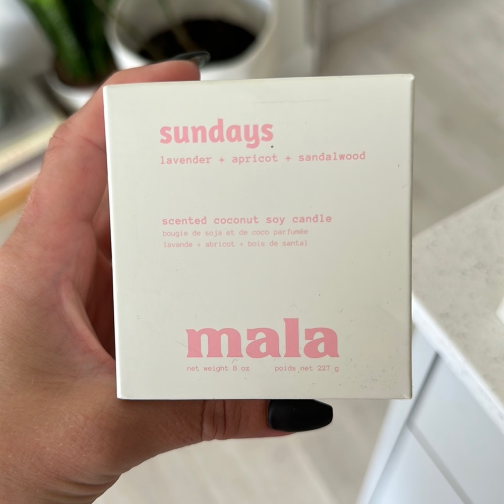 MALA HANDPOURED SUNDAY CANDLE